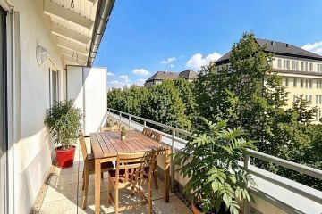 Wohnen im Dachgeschoss - 2 - Zimmer Wohnung mit Ost-Süd-Ausrichtung in Dresden Gruna