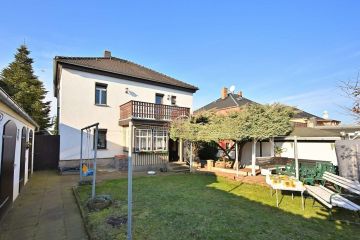 Großes Stadthaus in Weinböhla zu verkaufen