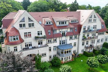 Sanatorium Alpenstraße - 2 Zimmer mit Terrasse in Dresden-Loschwitz